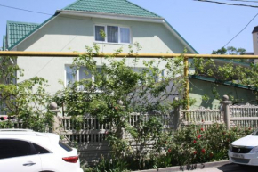 Guest House on Anapskaya 18
